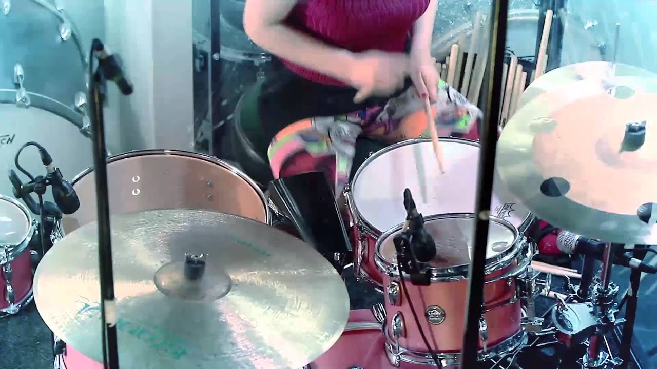 Random Drumdealer Natalia Pérez