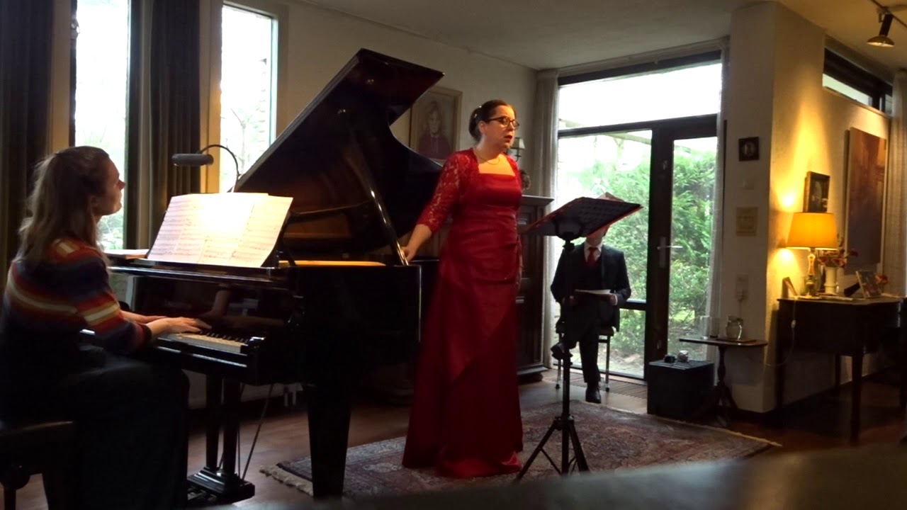 chanson perpetuelle - Chausson Francis van Broekhuizen en Femke de Graaf