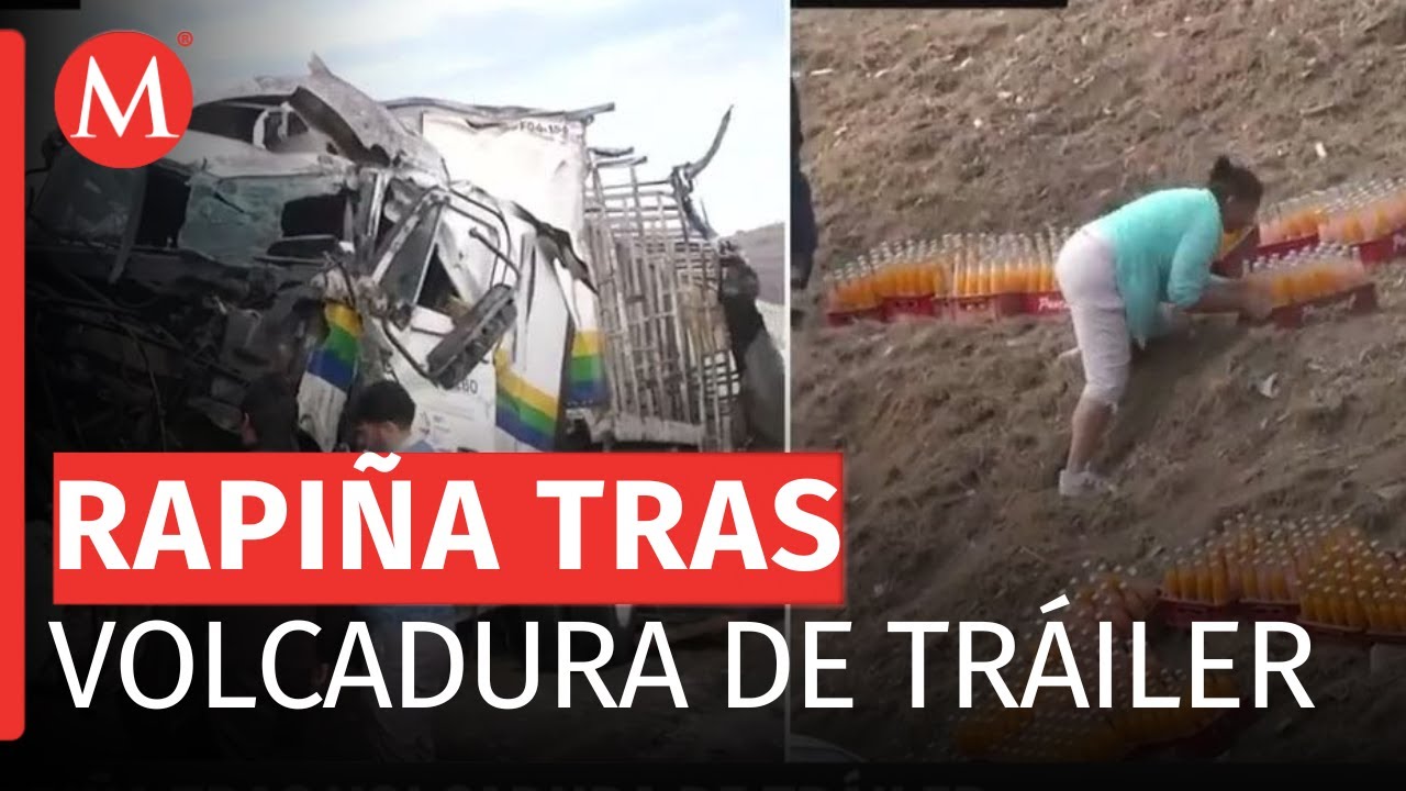 Vuelca tráiler de refrescos en Tlalnepantla, pobladores hacen rapiña