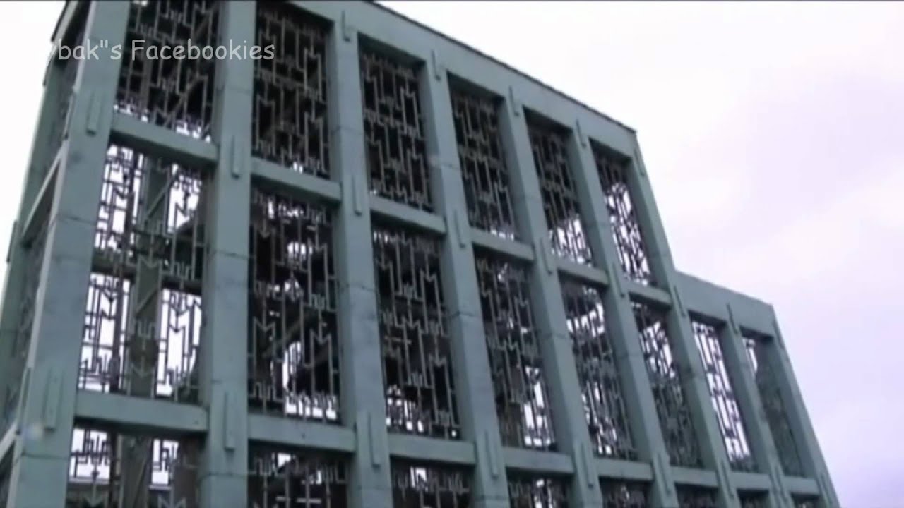The bells on Oslo City Hall playing 