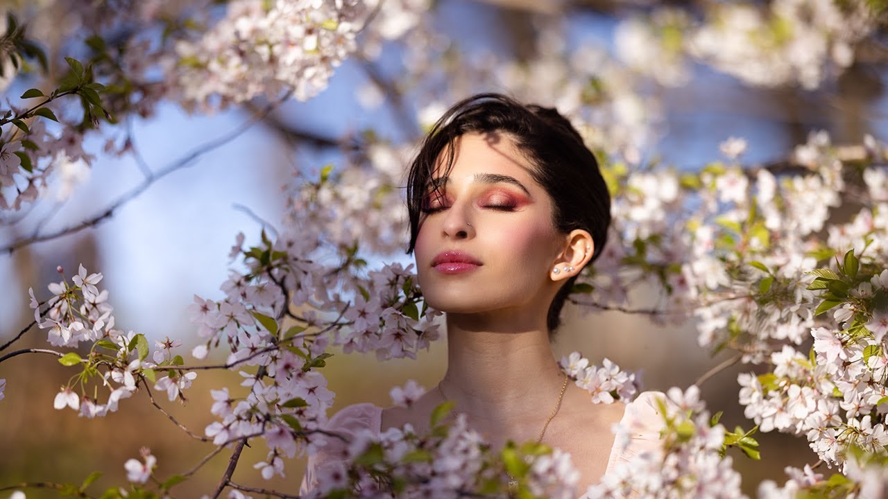 Cherry Blossom Inspired photo-session with Canon 28-70mm, 85mm & 135mm