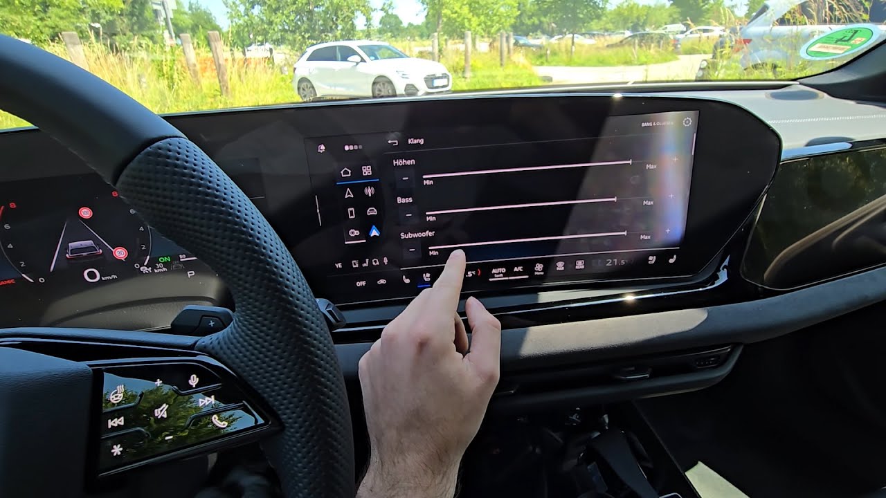 Audi S5 Avant 2026 года — премиальная звуковая система Bang & Olufsen
