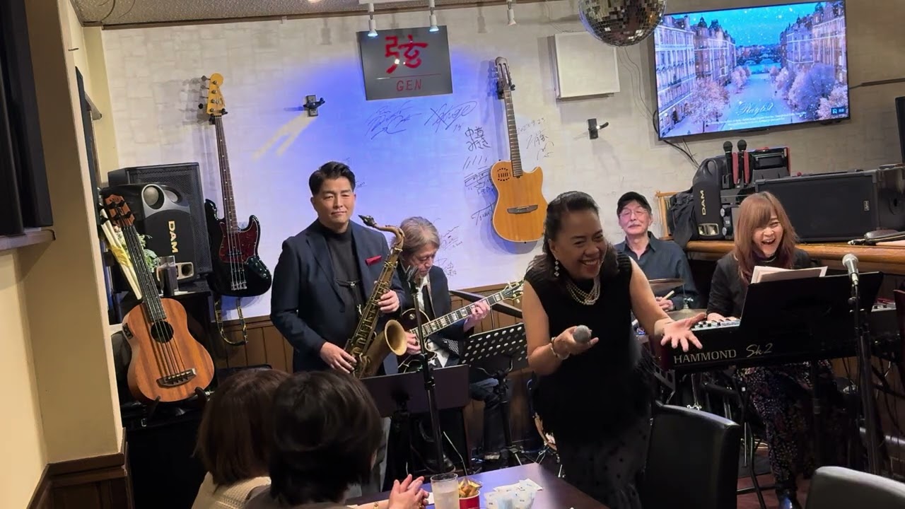 ロアナ・シーフラ&片野麻代 Live①@アコースティックバー弦
