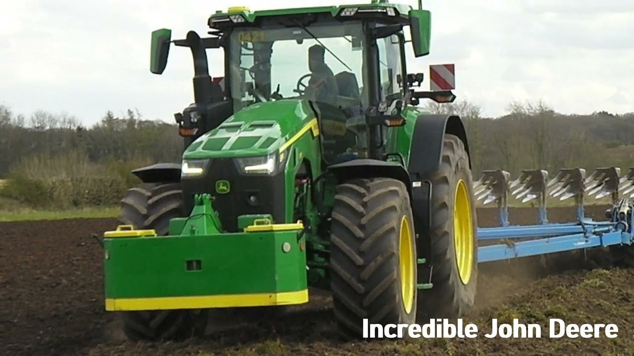 2020 John Deere 8R 370 9.0 Litre 6-Cyl Diesel Tractor (370 / 410 HP) with Lemken Plough