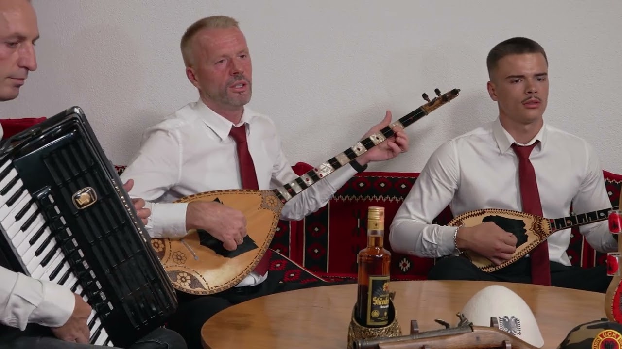 Jeton Fetiu & Grupi -  Mitrovica e bacës Isë
