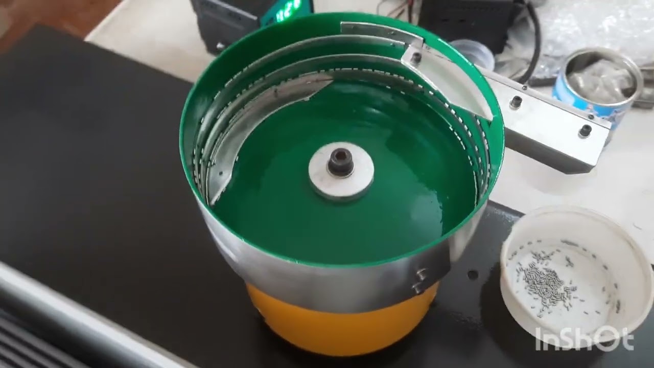 Vibratory Bowl Feeder for Tiny Components 