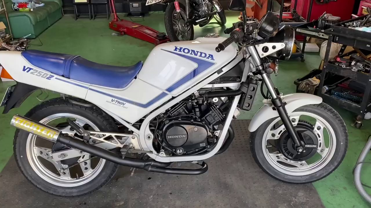 VT250Z MC08 ファイター管取り付け　FIGHTERマフラー