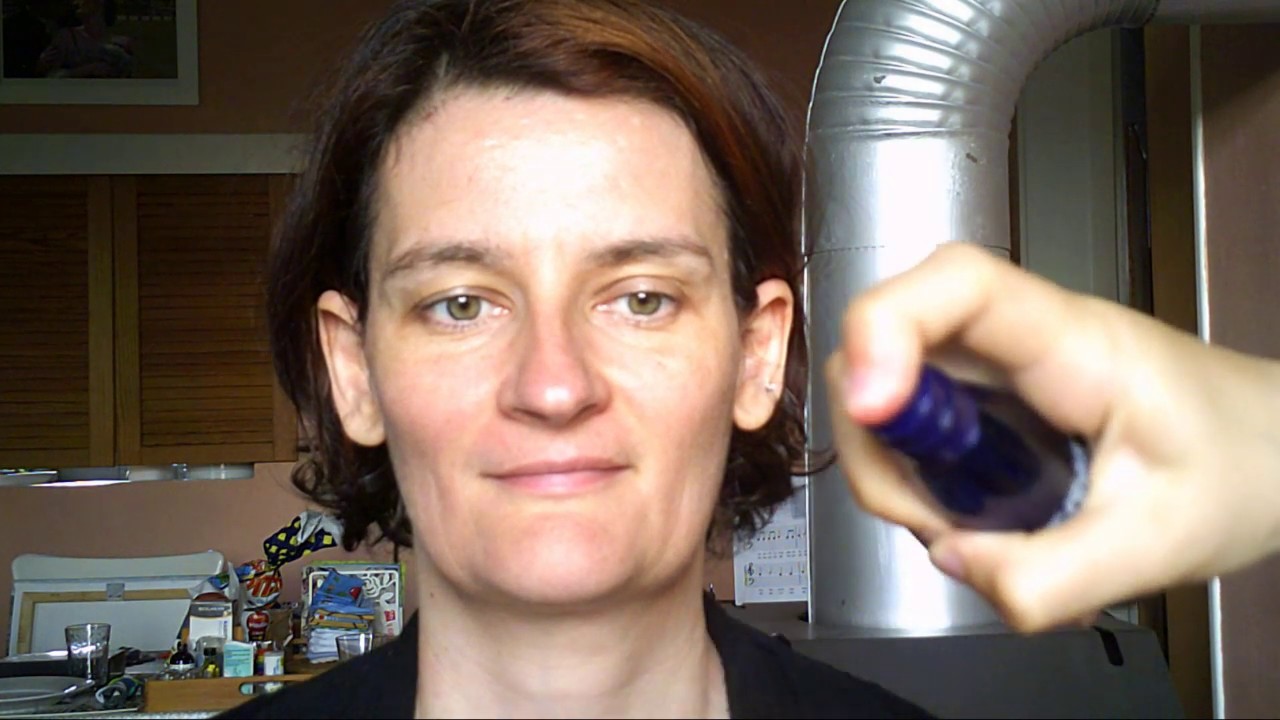 ASMR enfants - maquillage de maman