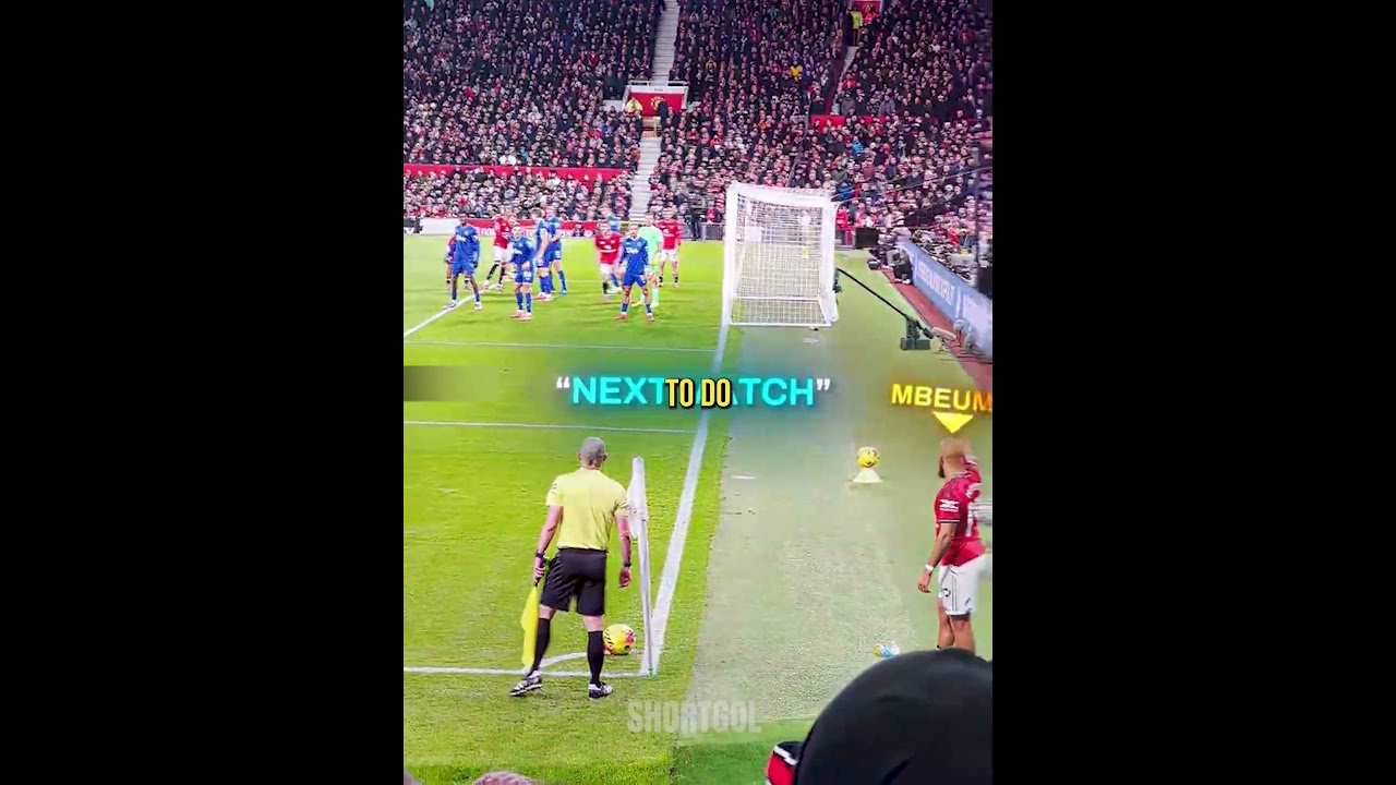 This Player TALKED HIMSELF Into a Terrible Corner 😭⚽