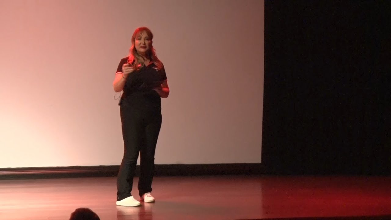 Yapay Zeka Çağında Değerlerimiz  | Aylin Olsun | TEDxGüç Kardeşler Anadolu Lisesi