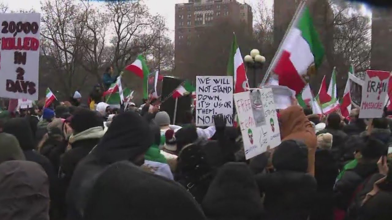 Hundreds rally in NYC demanding 'Freedom for Iran'
