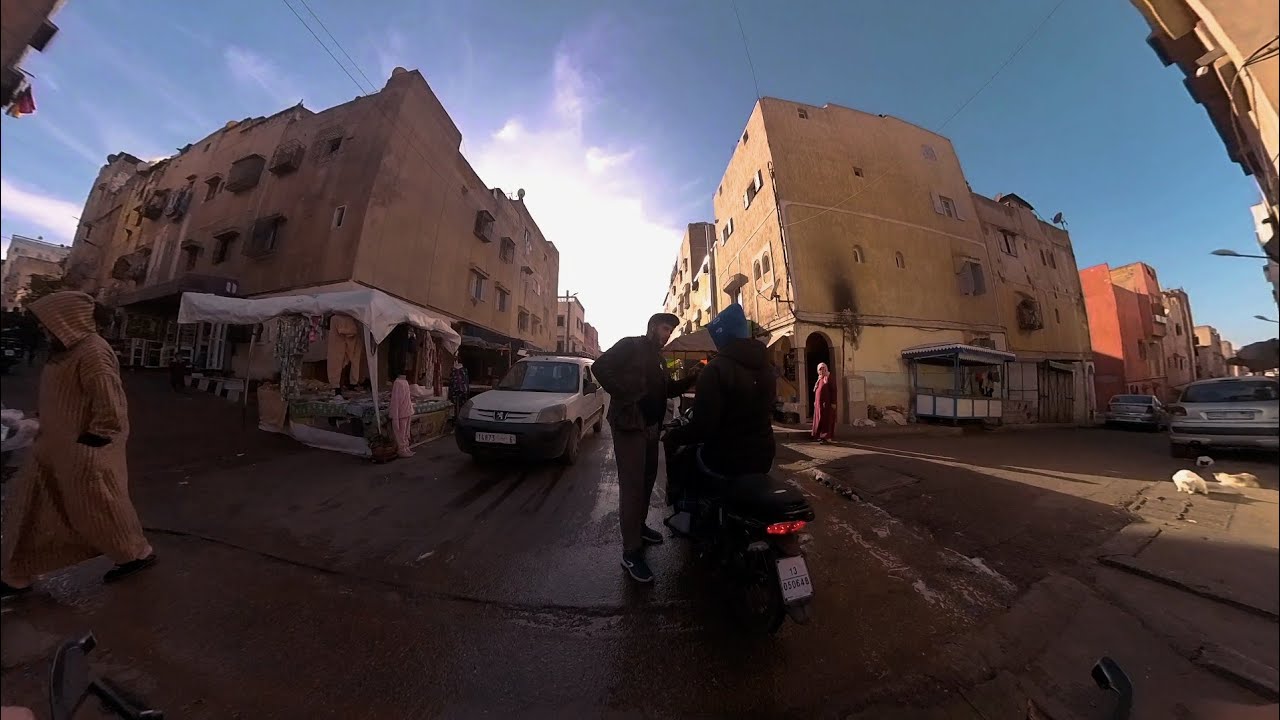 جولة من الفضل إلى حي مولاي رشيد — اكتشف نبض الدار البيضاء بين الشوارع الشعبية والمناطق الحيوية
