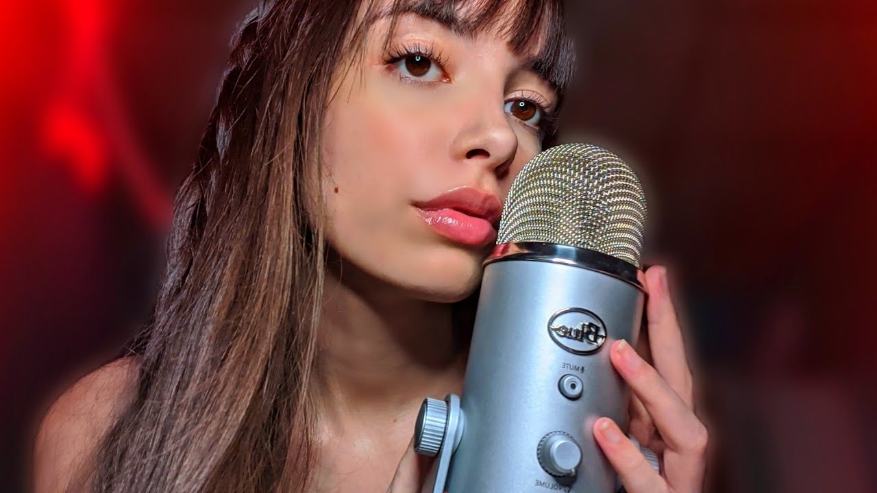 ASMR~ Brain melting MOUTH SOUNDS💋 (+ Plastic Wrap)