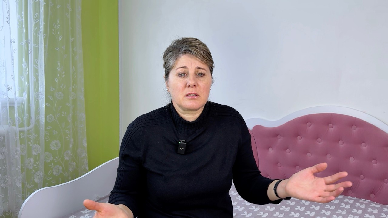 Ціна блогерства. У МЕНЕ НЕ БУЛО НІЧОГО, а зараз «квартири, машини, салони»