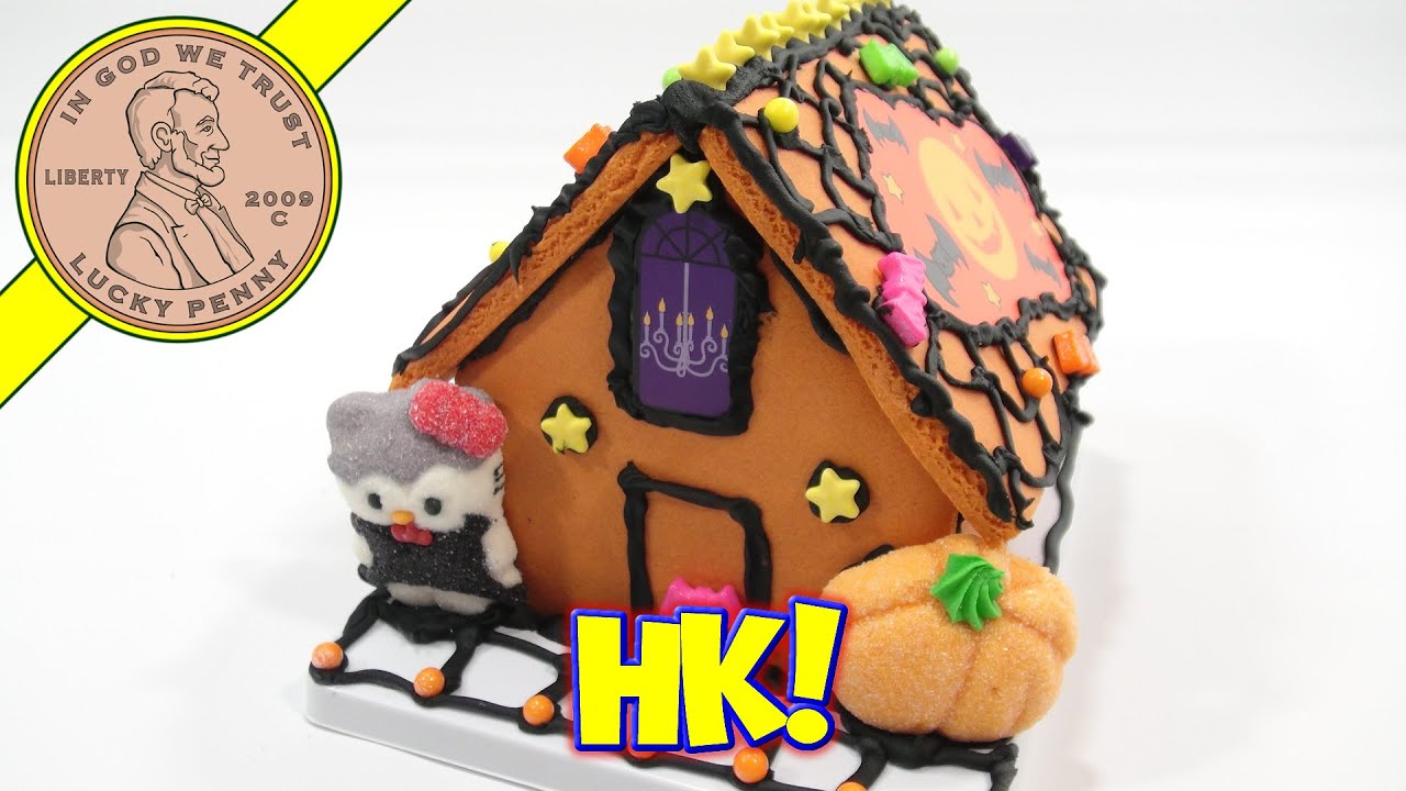 Hello Kitty Spooky Halloween Cookie House