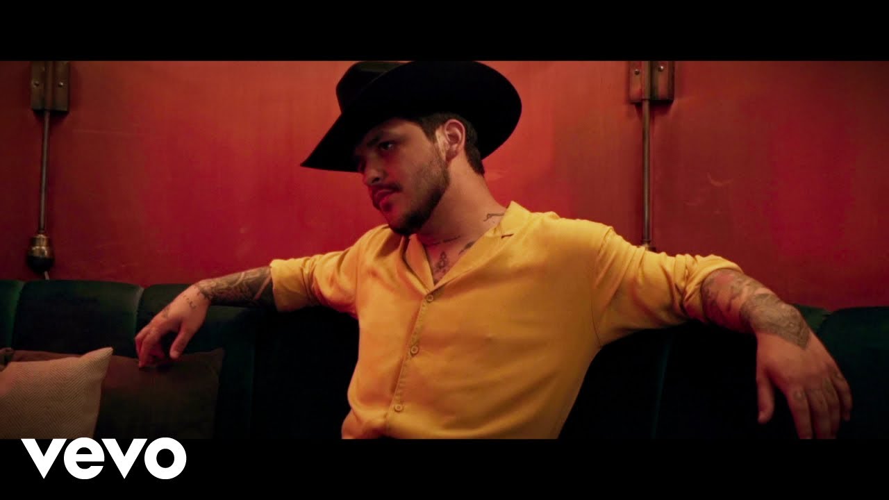 Christian Nodal - Nace Un Borracho