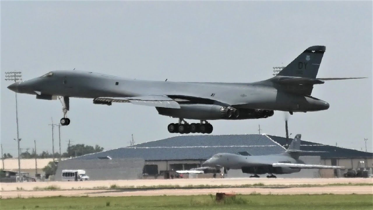 (HD) Dyess Air Force Base: B-1 Lancers & C-130Js!