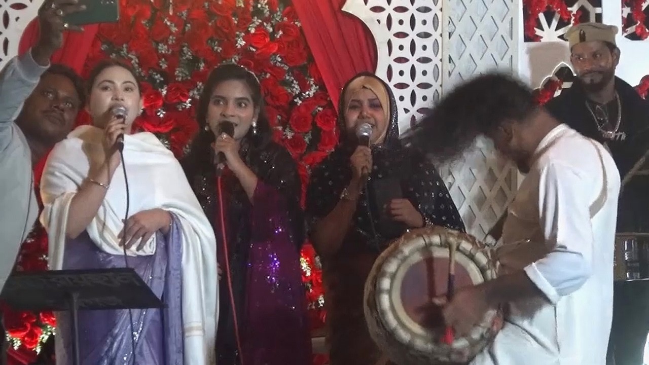 তিন ভাইরাল শিল্পী একসাথে জামাই বাবুর সাথে গান গাইলেন | আজ পাশা খেলবো রে শ্যাম | Tending Song