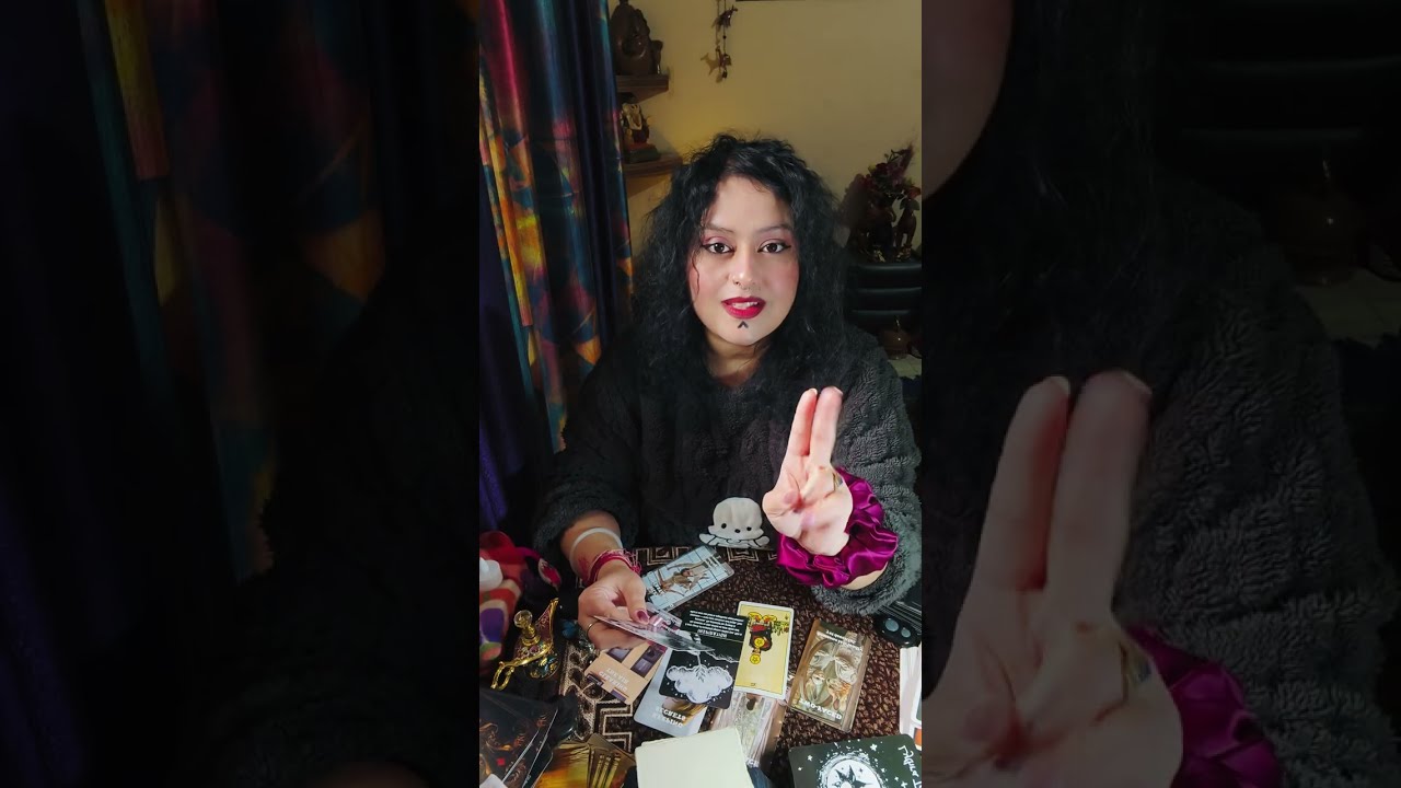 Aquarius/general ~I see SPARK OF LOVE 😚 Silent Understanding ..Bond  aint going Anywhere❣️🍒🧁 #tarot 