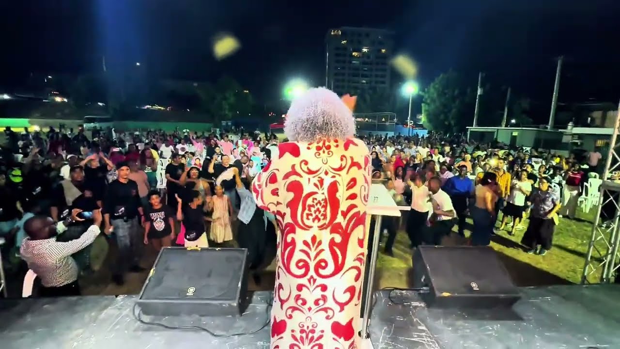 CORO PENTECOTAL - MARTHA CANDELA  (En Vivo)