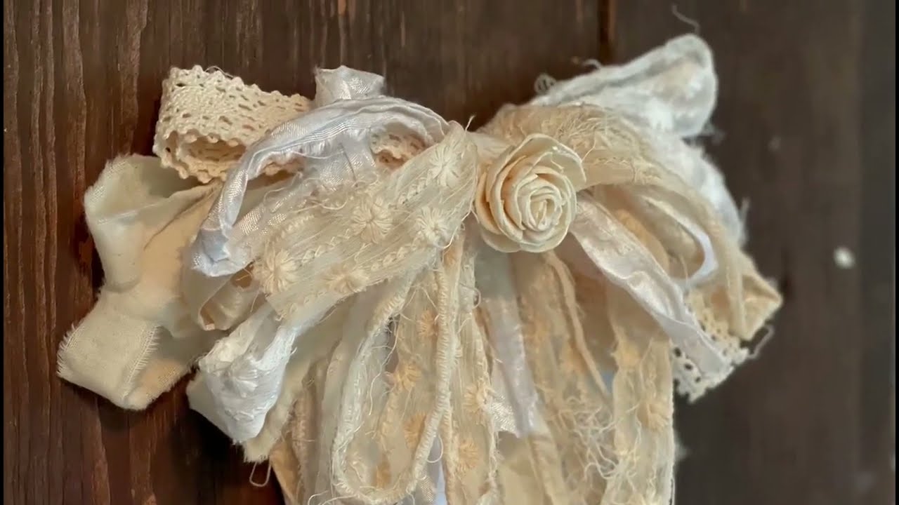 Inexpensive & Easy Scrappy Bow!