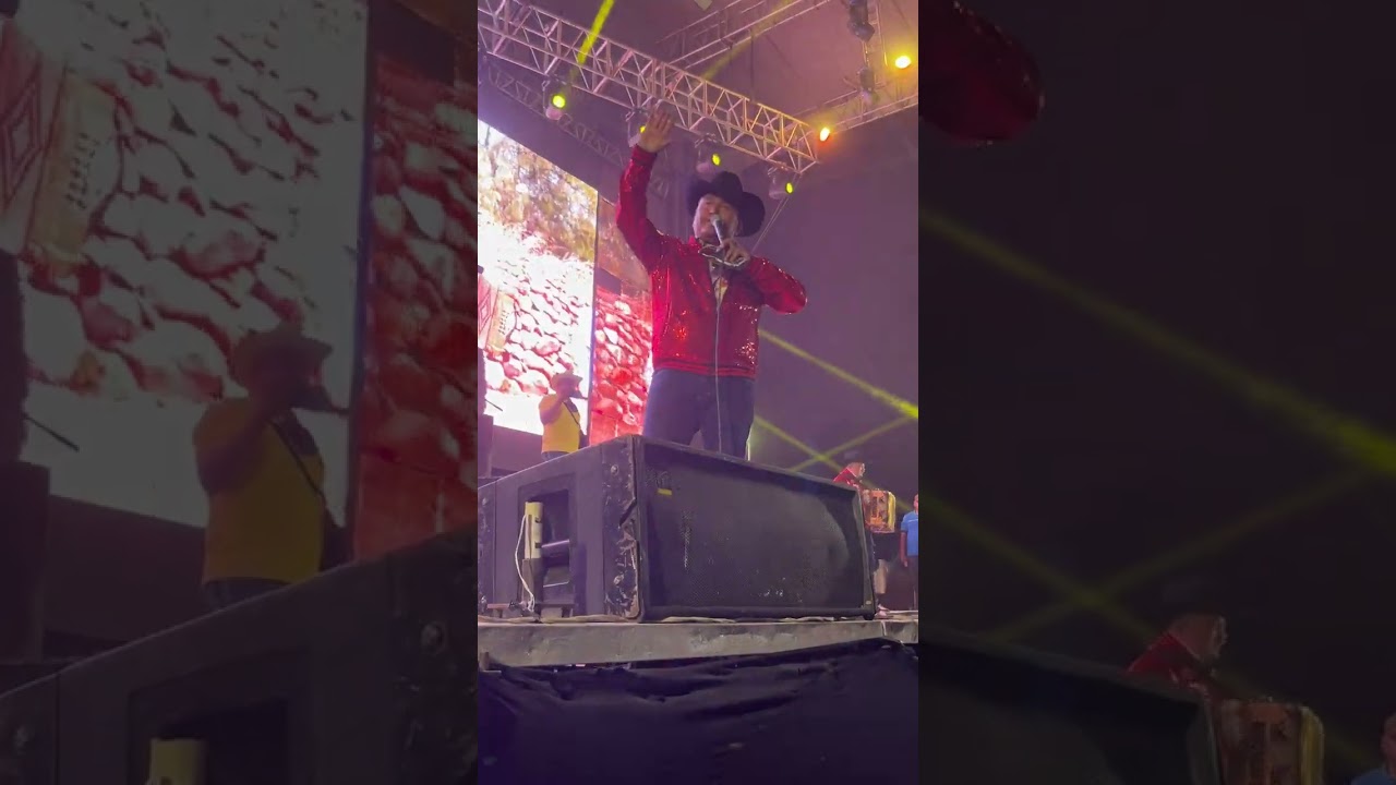 El niño de las caguamas  casiques de san Luis  en los morenos carnaval 2026