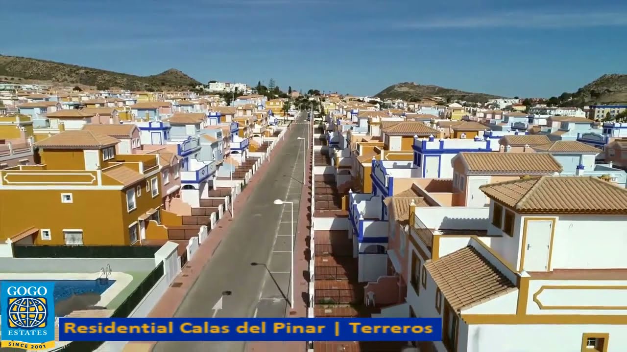 Half vrijstaande woningen in kustplaats  San juan de los Terreros  Costa Almeria