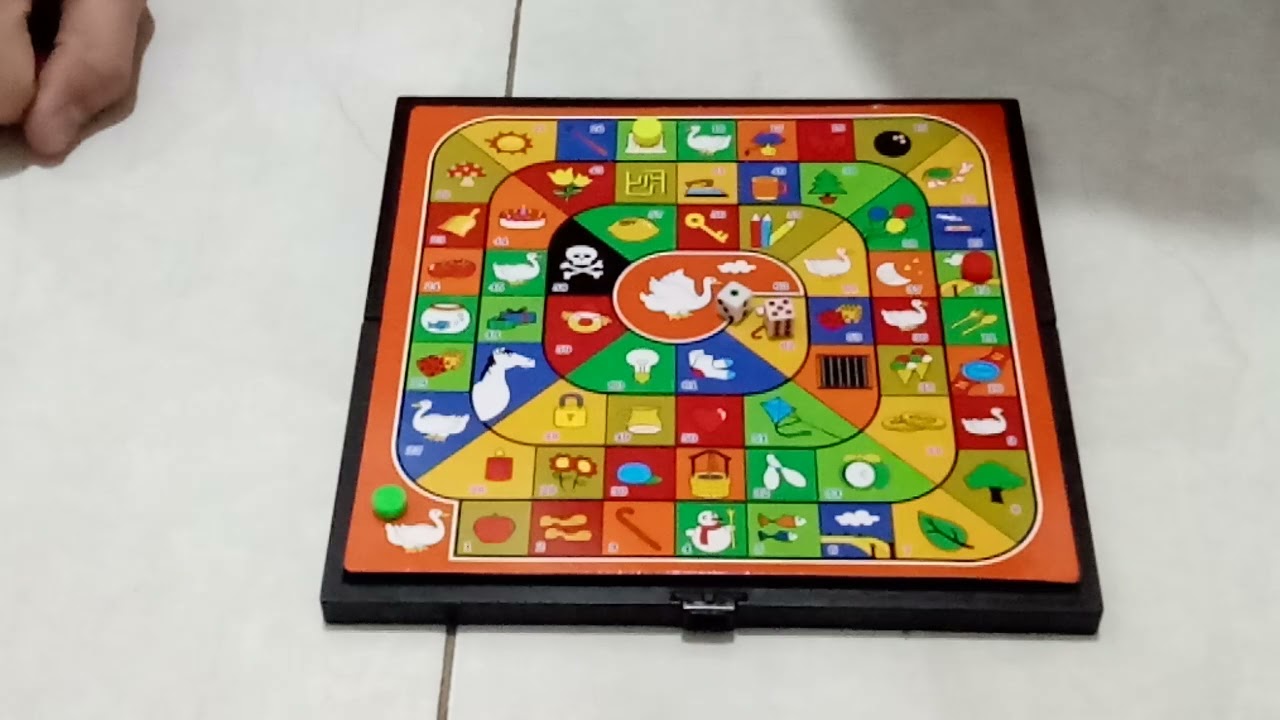 cara bermain goose game. permainan goose game. tutorial main goose game. cara main permainan angsa.