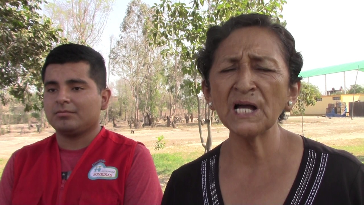 ALUMNOS Y PROFESORES DE TORIBIO POLO EN CAMPA&Ntilde;A SOLIDARIA