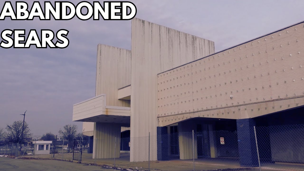 What's Going to Happen to this Abandoned Sears Building?