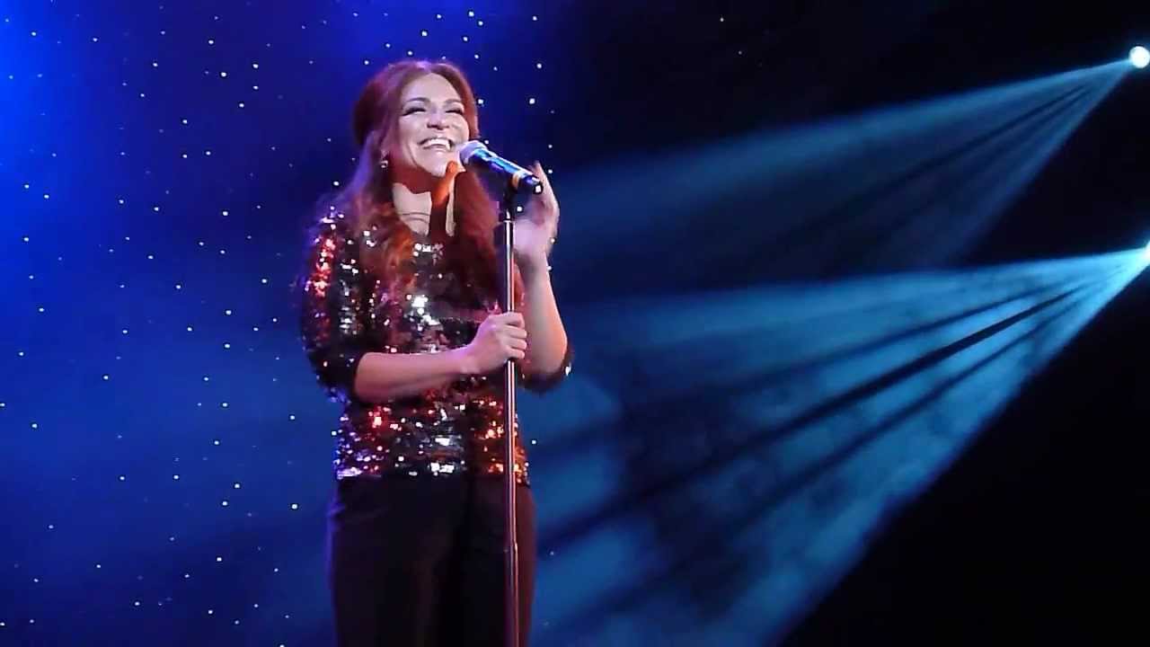 Shoshana Bean sings 