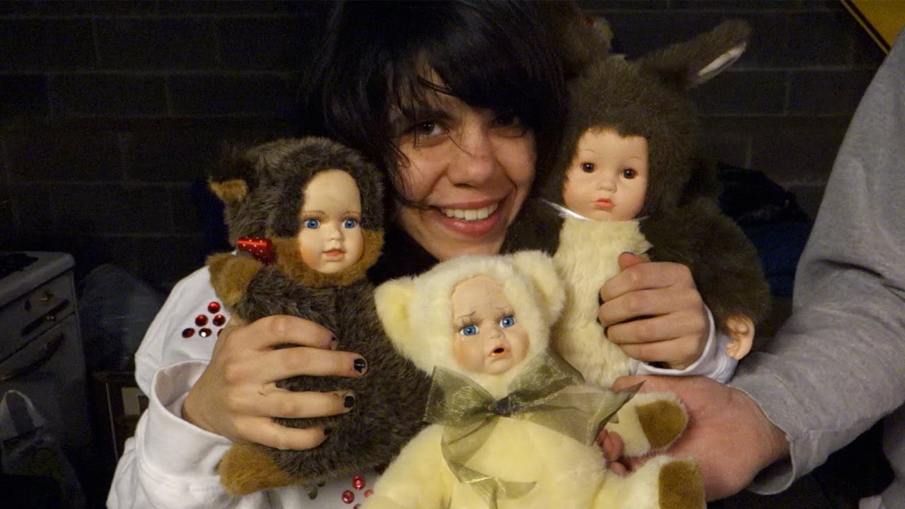Screaming Females practice space tour!