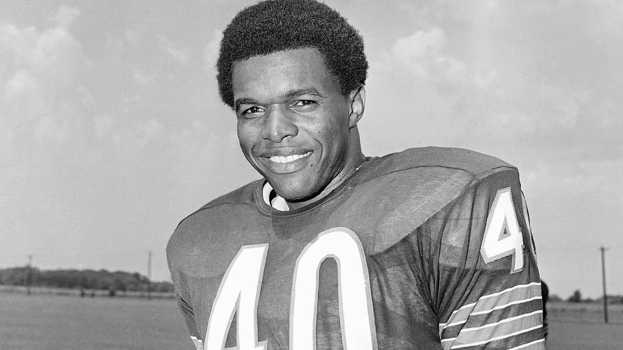 Gale Sayers - Hall of Fame Induction Documentary
