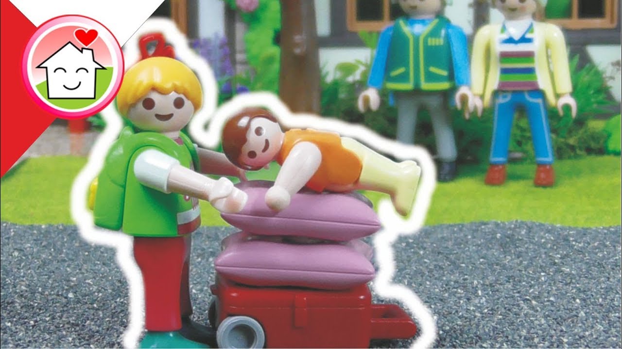 Playmobil po polsku Śpimy u Babci! - Rodzina Hauserów