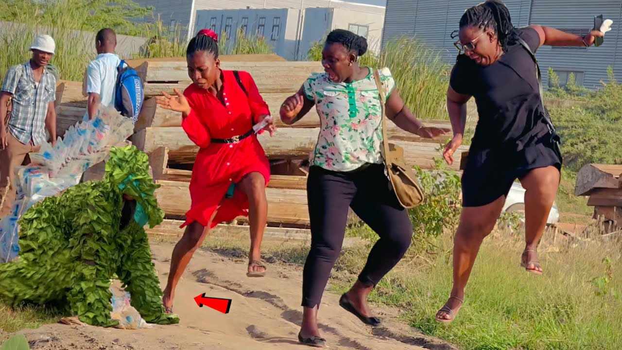 That Bushman was so Terrifying: Everyone Started Running|: Bushman Prank