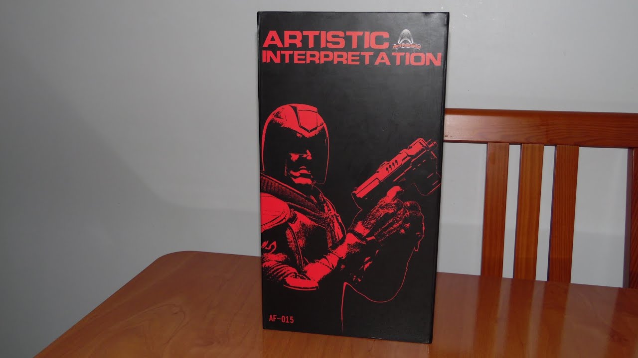 HEAVY ARMOURED SPECIAL COP aka DREDD (Karl Urban) Action Figure 1/6 th - Art Figures
