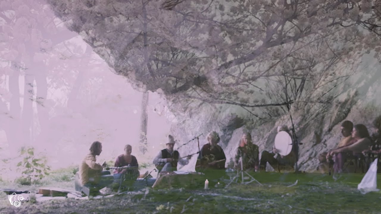Ak-Pirim -Yanmaktan Usanmazam (Live at Halleluja Cave)