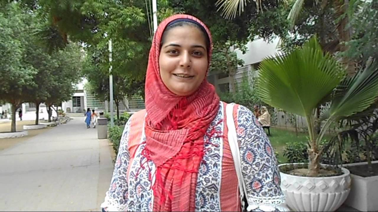 Journalist Mehmal Sarfraz visits our Summer Camp