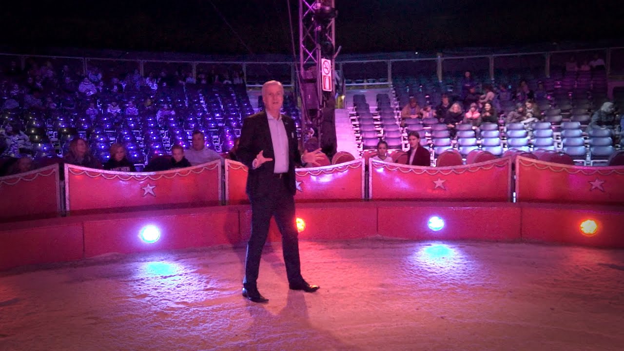 360 Grad | Premiere im Weihnachtszirkus | 05.12.19