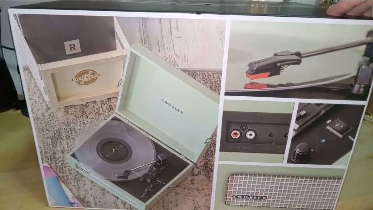 NERDYGIRLREVIEWS : CROSLEY + VOYAGER TURNTABLE IN SAGE VIA AMAZON