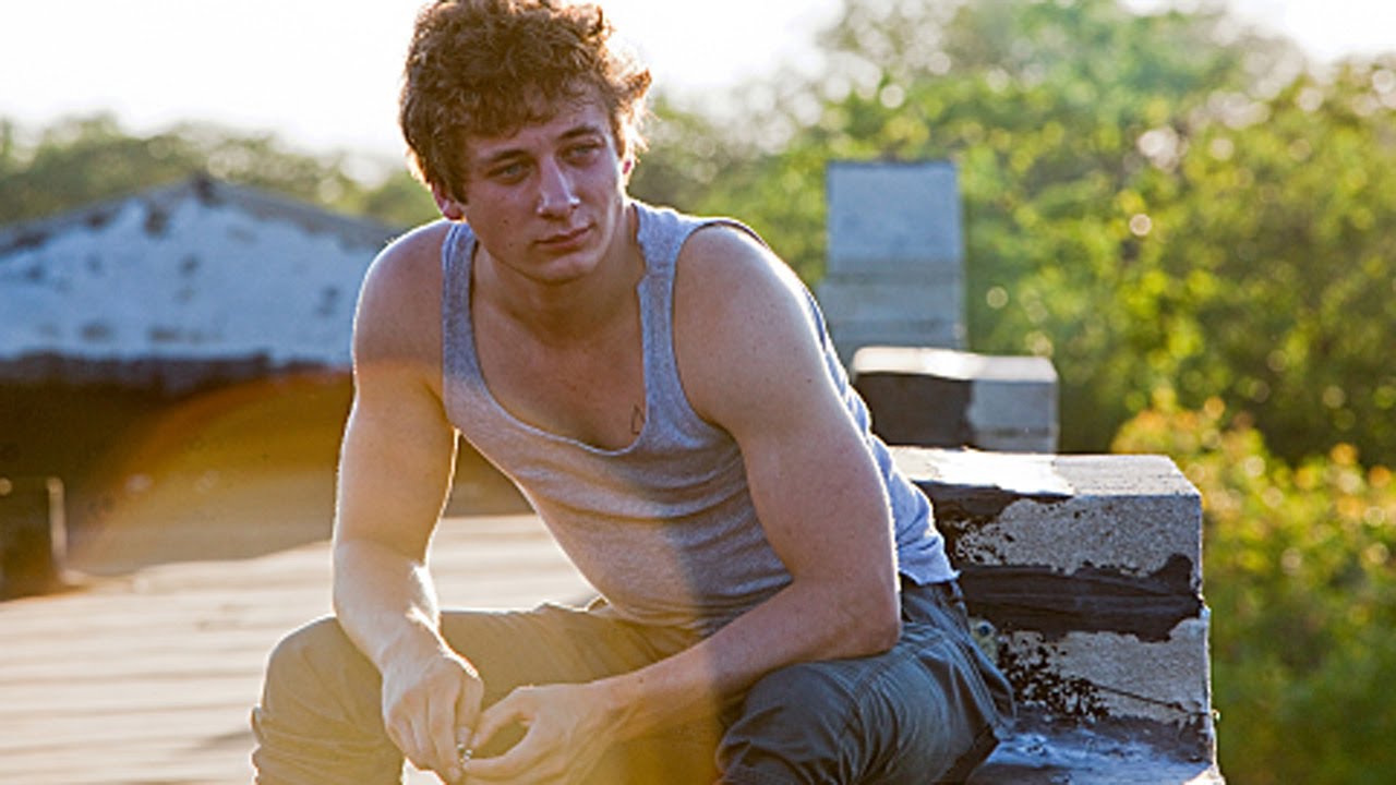 Truth or Dare with SHAMELESS Star, Jeremy Allen White!