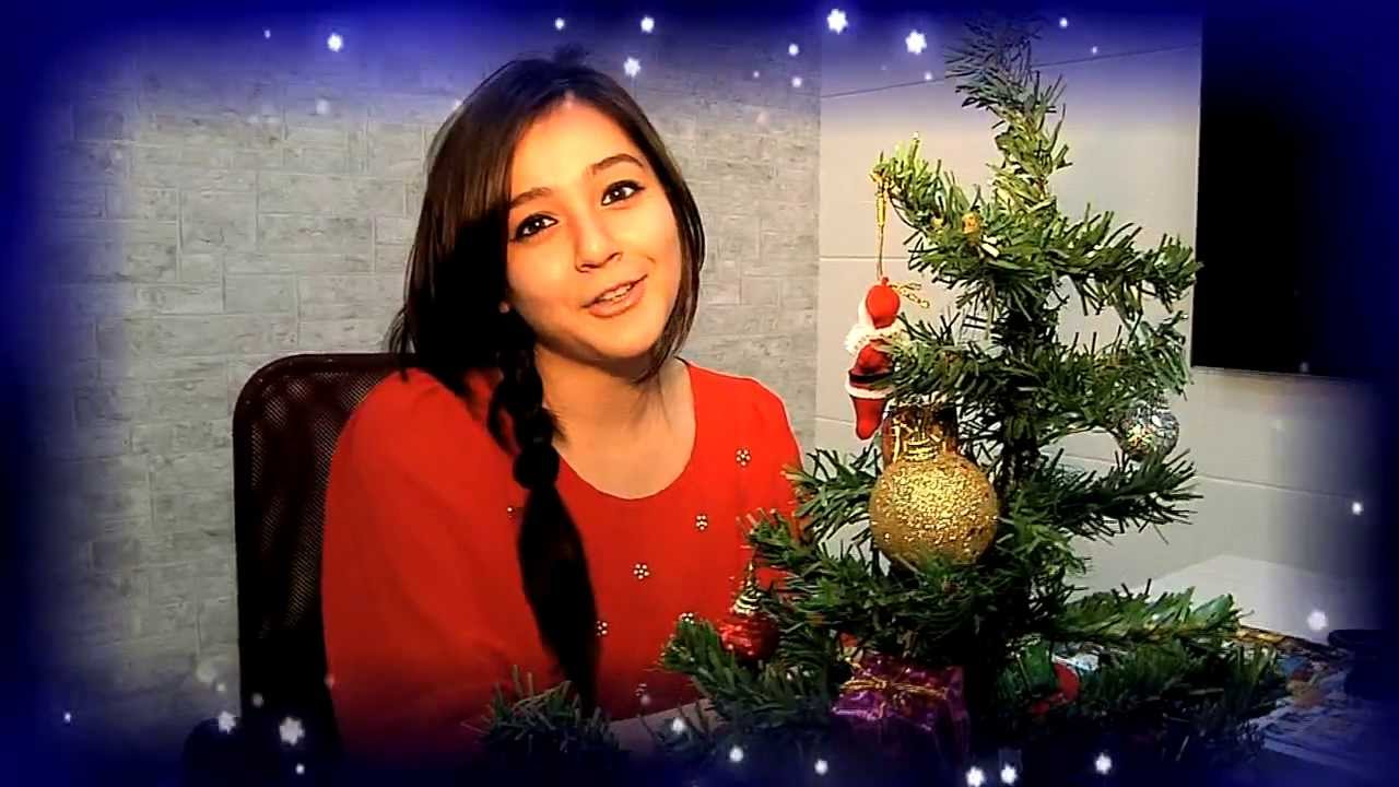 Watch Priyal Gor Celebrating Christmas With India Forums