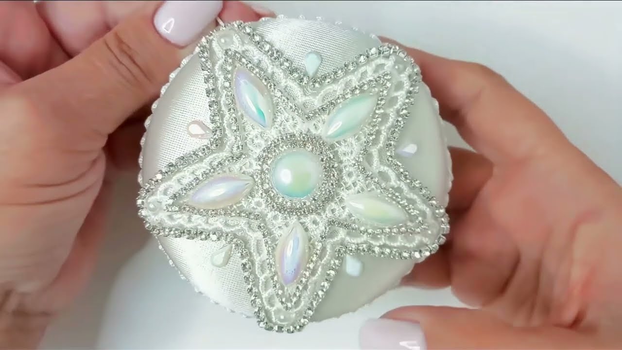 Новогодние игрушки медальон а из чего основа это вас удивит #Marine_DIY_Guloyan