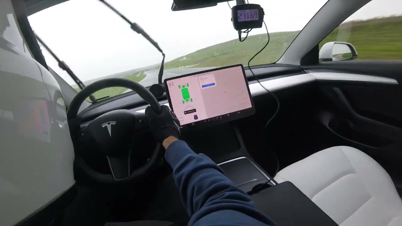 Tesla Performance all seasion track mode drifting T-hill East - Speed SF S4