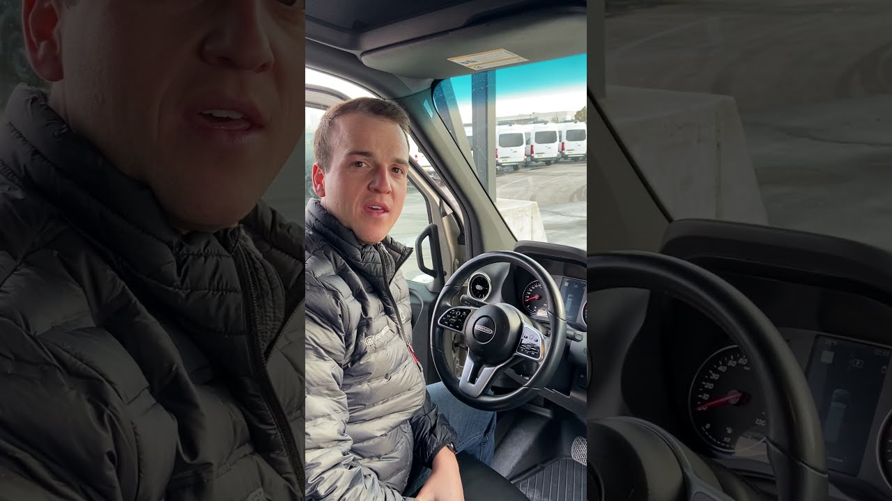 Sprinter Orientation E. Connecting Bluetooth and USB
