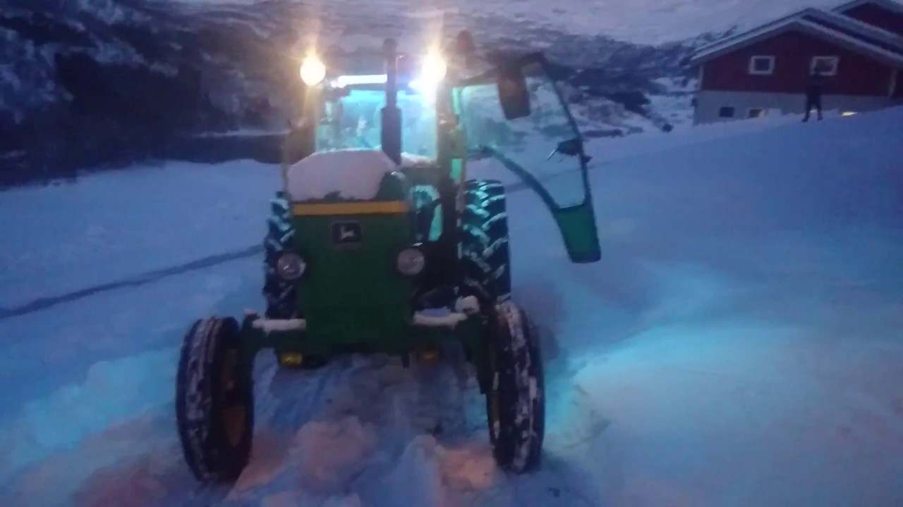 John Deere 2030 Cold Start