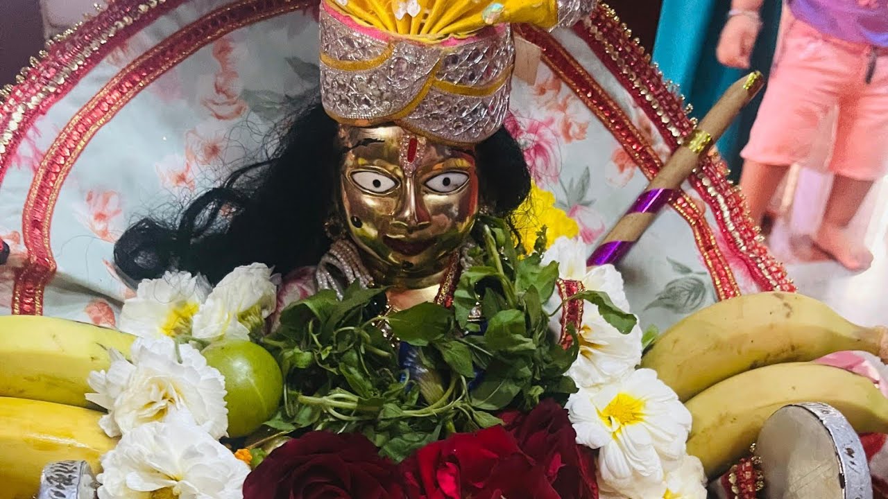 लड्डू गोपाल आरती और भजन राधे राधे 🙏☘️