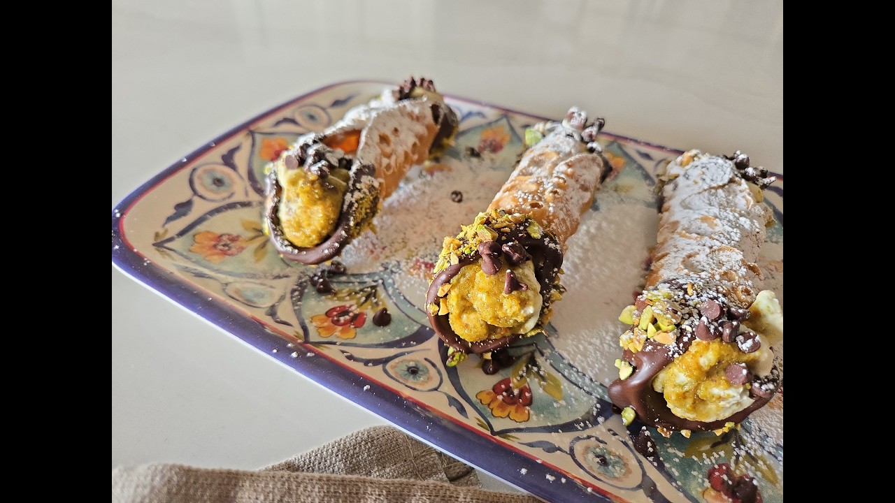 I turned the Viral Dubai Chocolate into a Cannoli... and it was an EXPLOSION!