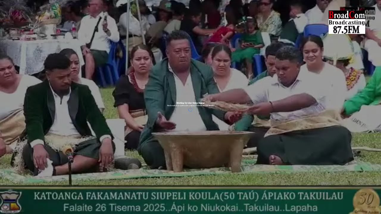OUAU 'O E KAVA  MO E HOUA 'ILO HO'ATA KATOANGA SIUPELI KOULA KOLISI TAKUILAU