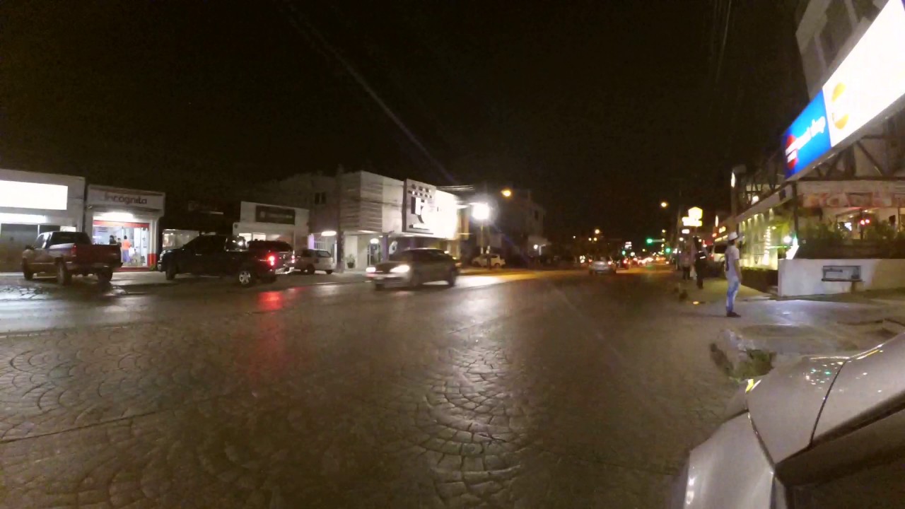 Av.Uxmal, Canc&uacute;n Centrode Noche